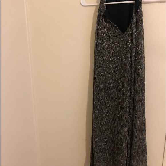 Sparkly Bow in front Dress! - Picture 4 of 5